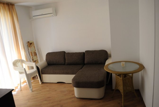 Cozy apartment with sea view — фотографија 6