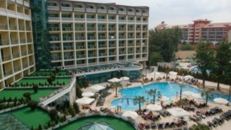 Отель Планета 4* — снимка 2