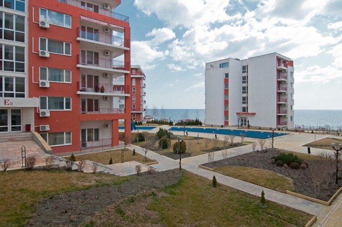 Apartment — снимка 6