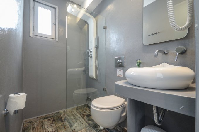 Depis suites superior quadruple room Naxos town — снимка 6