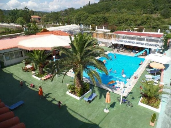 VILLA MAGDALENA FAMILY STUDIO for 5 near AQUALAND water park. — снимка 5