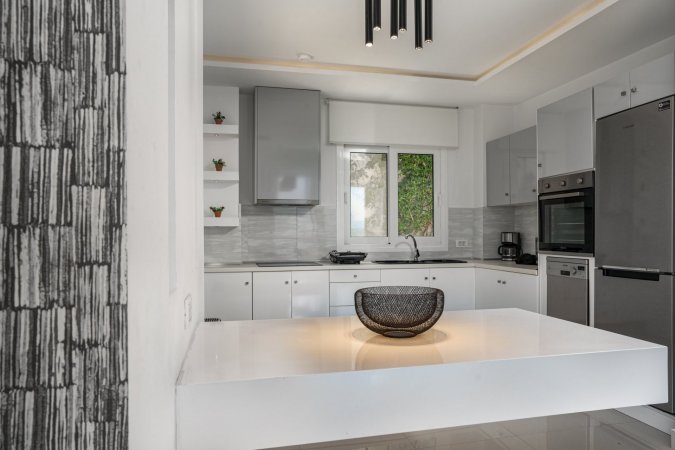 Luxury Villa Cavo Mare Meltemi with private pool & jacuzzi — снимка 6