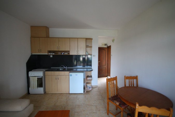 One bedroom ground floor apartment in Yalta — фотографија 5
