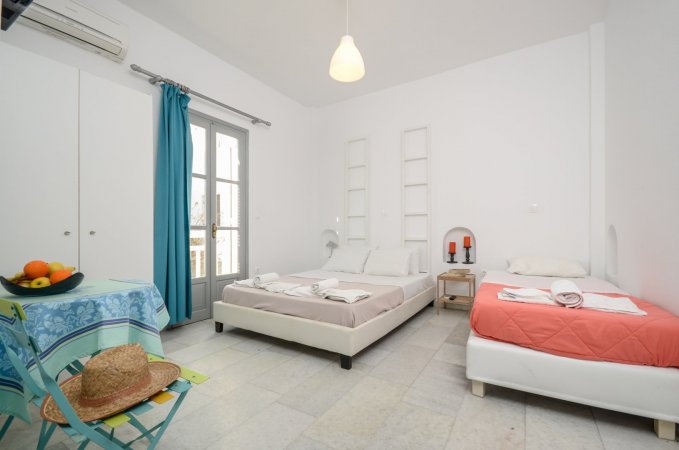 Deluxe studio Naxos 50m from the beach — снимка 1