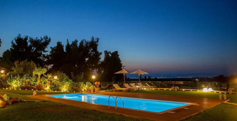 The Sani Jewels, Villa Anna (Sani Mücevherleri, Villa Anna)