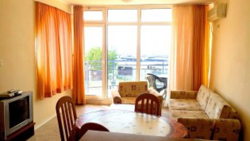 One-bedroom apartment for rent at Vega Village Complex, Sunny beach — fotoğraf 3