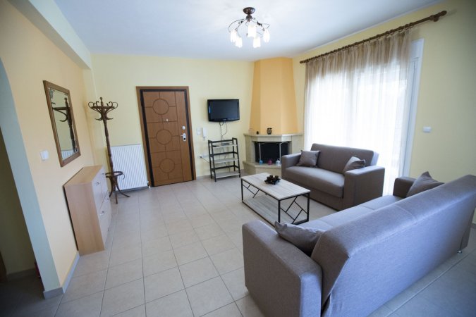 Eri Apartment — снимка 6
