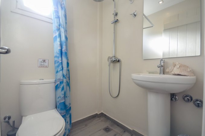 DEPIS SUITES DOUBLE ROOM SAINT GEORGE NAXOS — снимка 4