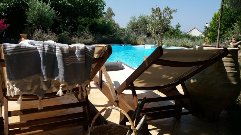 Rent a villa in Evia Island Greece with private pool only 99km from Athens sleeps 7prs. — фотографија 4