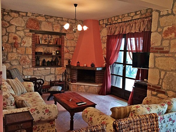 Stone Villa Rokosini — снимка 6