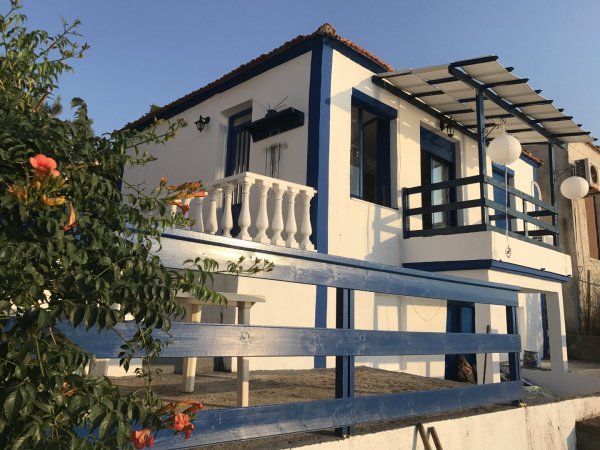Endless blue house — снимка 1