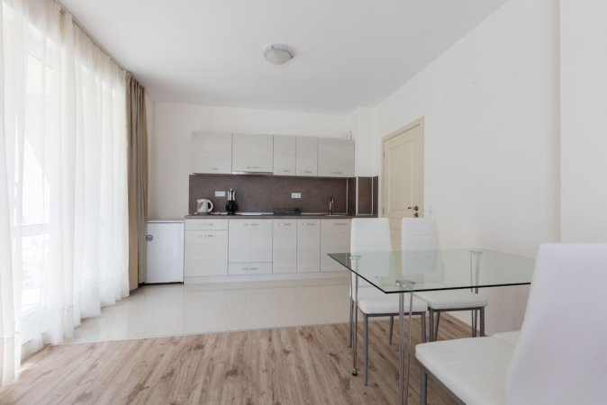 1 Bedroom Apartment - Zevs Residence — фотографија 5