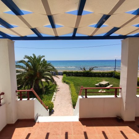 Luxurius Villa — снимка 1