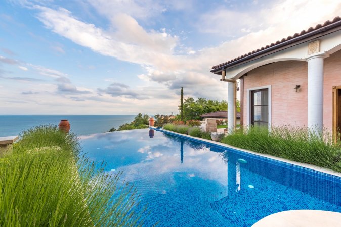 Къща Hacienda Del Sol | Heated Pool — снимка 2