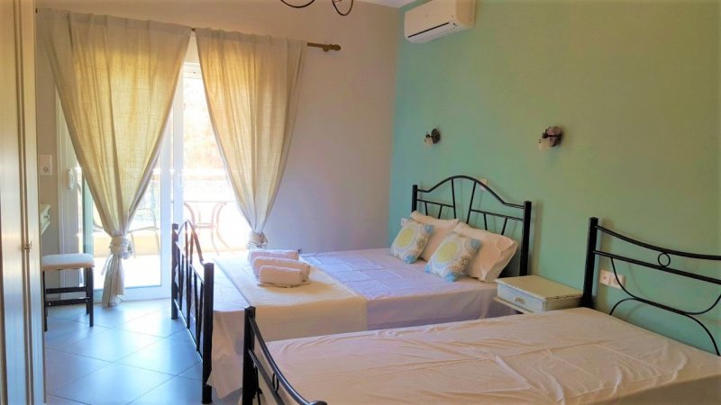 Studio for 3 with sea view — снимка 3
