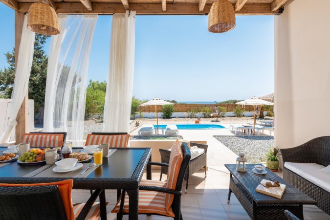 Gennadi Serenity House-beachfront villa with private pool — foto 5