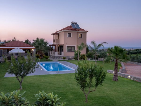 Villa David with private pool — снимка 3