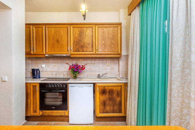Dias Junior Suite [Akritas Ef Zin Villas & Suites] — снимка 5