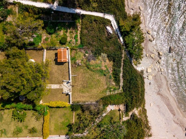 Beachfront VIlla, Posidi — снимка 2