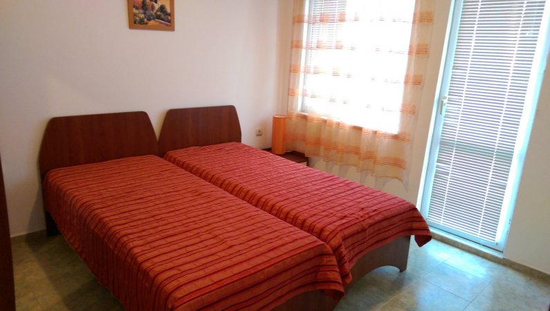 2 bedroom apartment — фотографија 5
