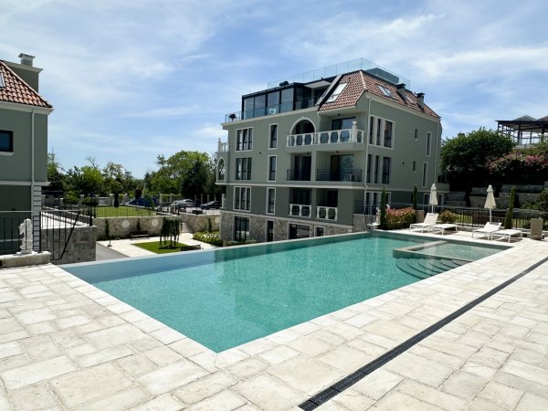 Mediterranea Complex- luxury apartment & sea view — фотографија 1