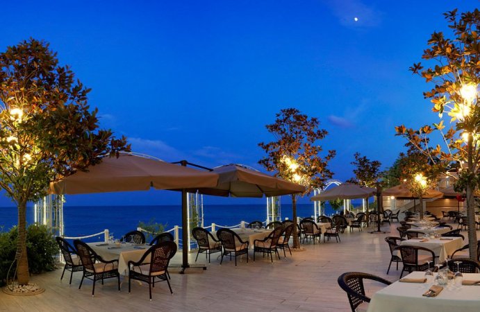 Luxury & panoramic apartment on La Mer beachfront. — фотографија 4