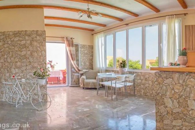 LUXURY APARTMENT 100MT  FROM BEACH — снимка 2