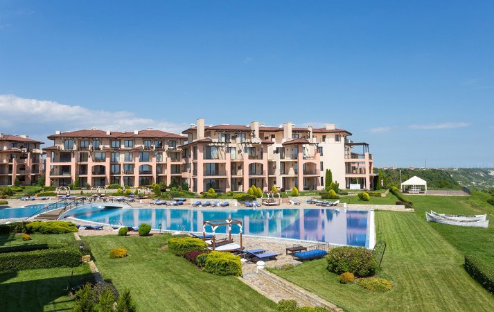 1 Bedroom Apartment w/ Pool View | Kaliakria