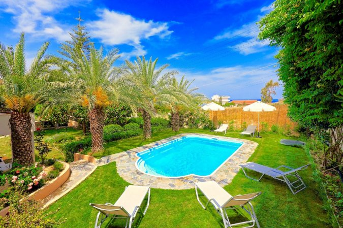 Villa Karteros with private swimming pool — снимка 3