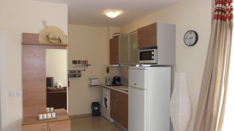 Sun City Apartment Sunny Beach — снимка 3