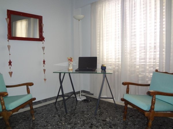 Near campus apartment — снимка 3