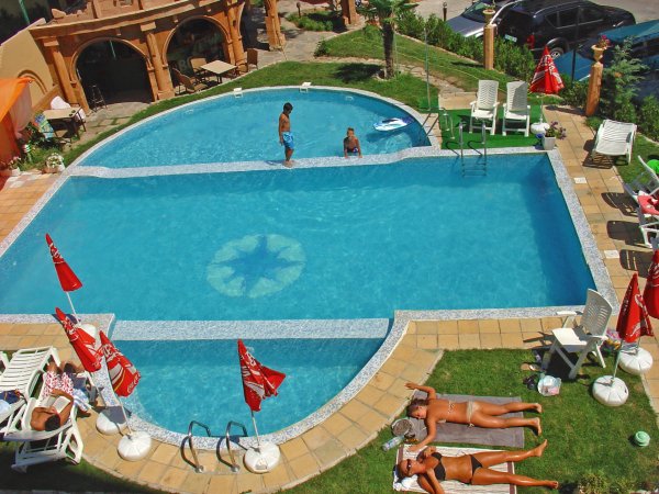 One bedroom apartment in Colosseum II Complex — фотографија 3