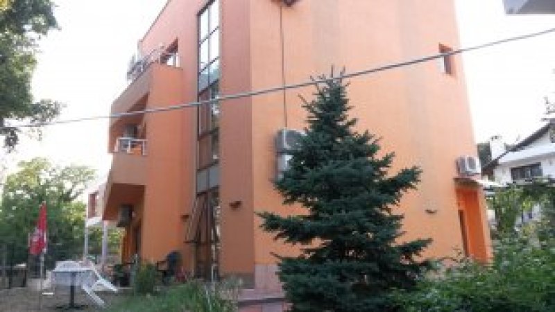 фамилна сграда за отдих — снимка 1