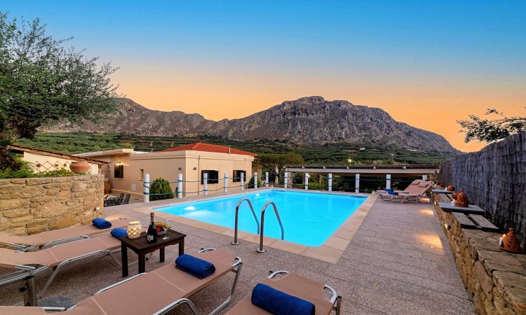 Cretan Kera Villa Heated Pool — снимка 1