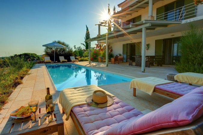Ideales Resort Deluxe 3 bedroom villa Asterias — снимка 3