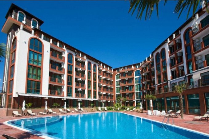 Private Apartment in Chateau Del Marina — снимка 6