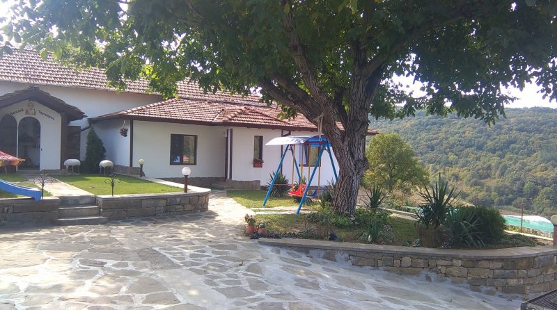 Guest House "Bella" — фотографија 2