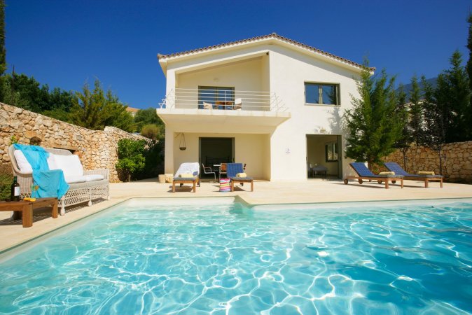 Ideales Resort Grand 2 bedroom villa Porfyra — снимка 1