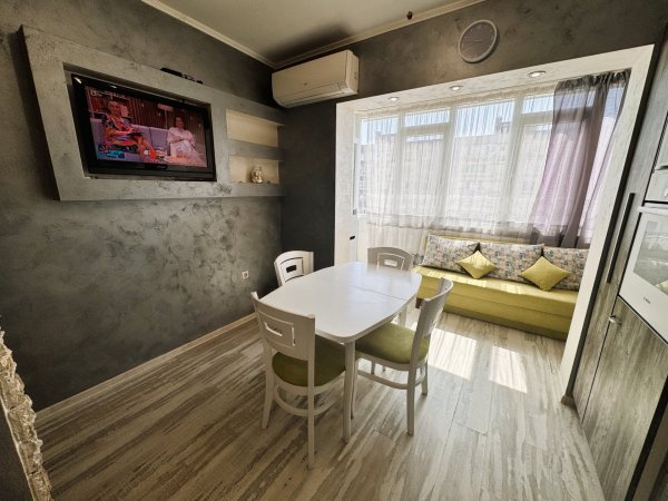 1BR Apartment Next to Grand Mall Varna