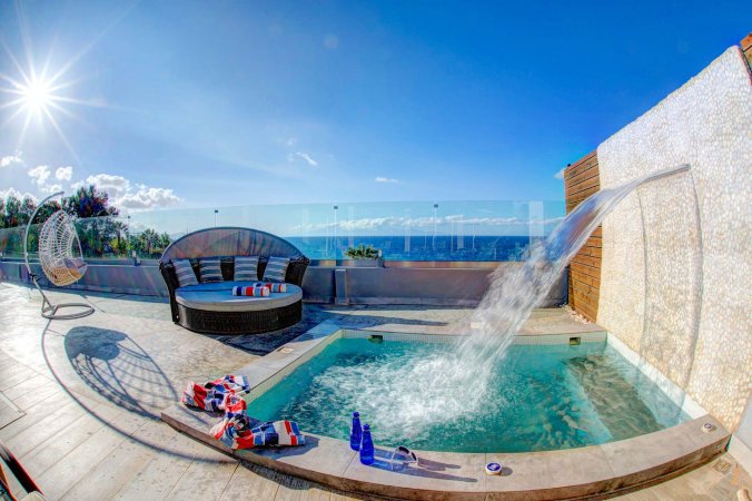 Luxury Villa Cavo Mare Thalassa with private pool & jacuzzi — снимка 2