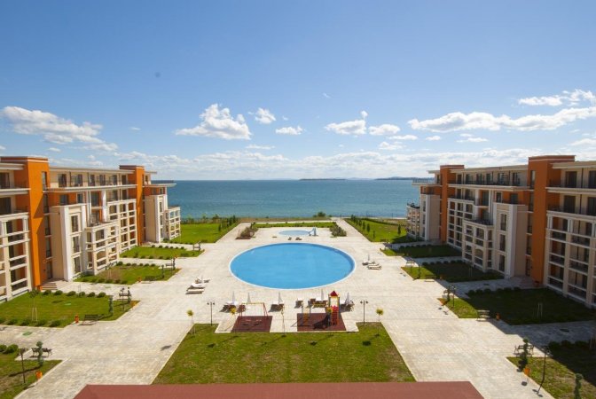 Studio in Prestige Fort Beach hotel-4* — снимка 3