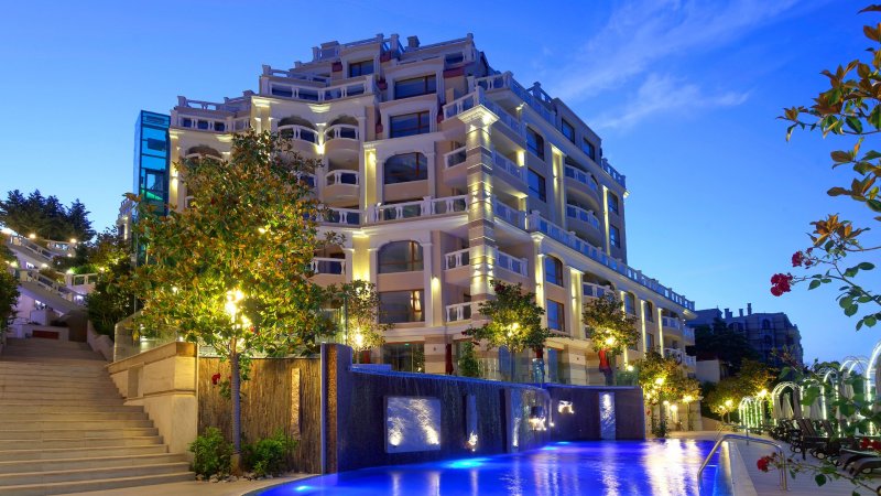 Luxury & panoramic apartment on La Mer beachfront. — фотографија 1
