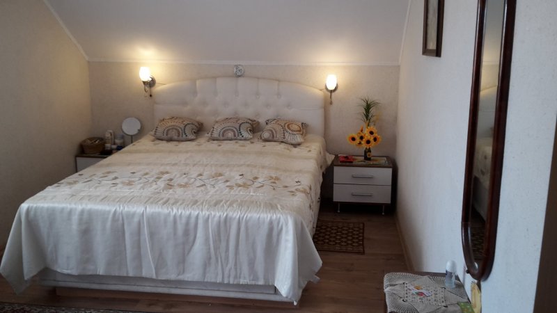 One bedroom in Pоmorie — фотографија 4