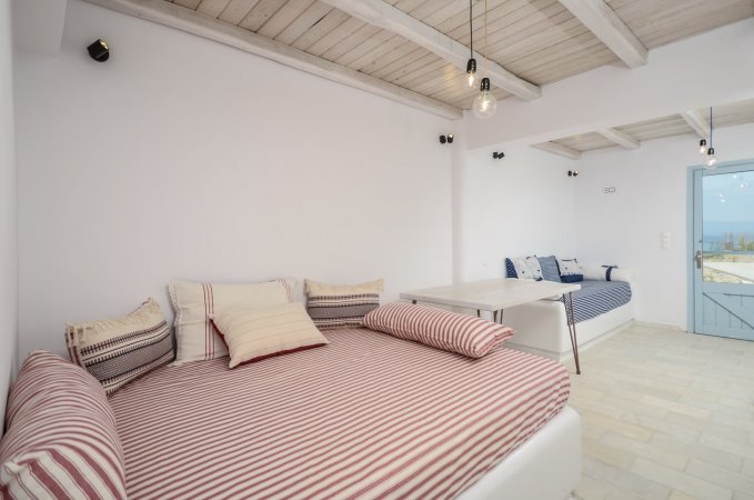 Naxos bay villas-three bedrooms Plaka Beach — снимка 3