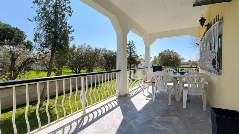 Leontia's House in Mandra Beach — foto 2