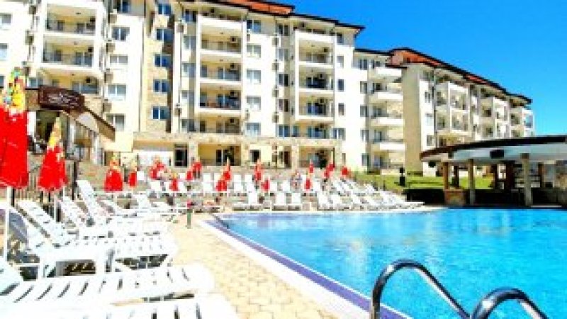 One-bedroom apartment for rent at Royal Sun Complex, Sunny beach — fotoğraf 1