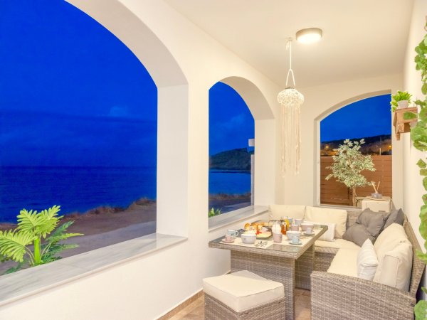 Sky Beachfront Villa with private pool — снимка 6