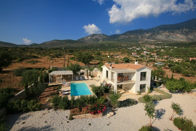 Ideales Resort Grand 4 bedroom villa Linatela — снимка 3