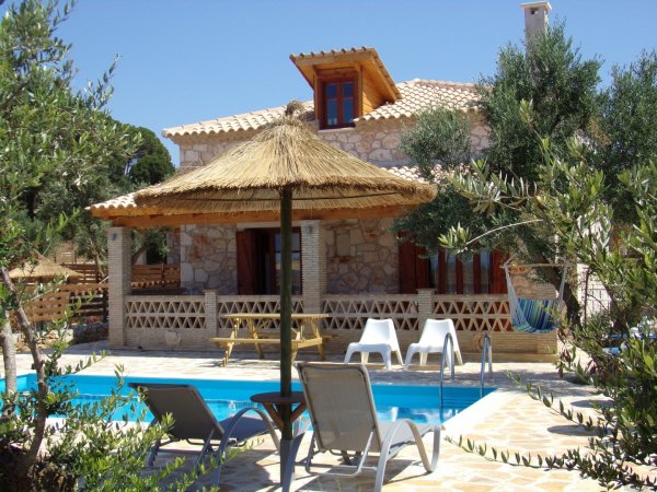 Alegria Villas — фотографија 1