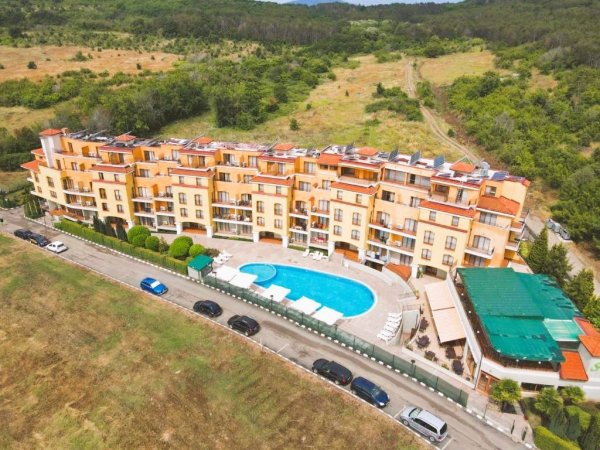 1BR Apartment Serena Residence | Pool & Beaches — снимка 5